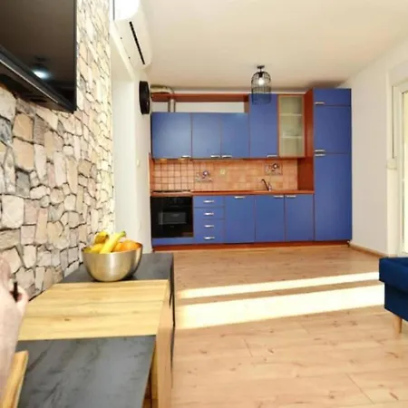 아파트 Blue Stone-parking, Terrace And Bbq *